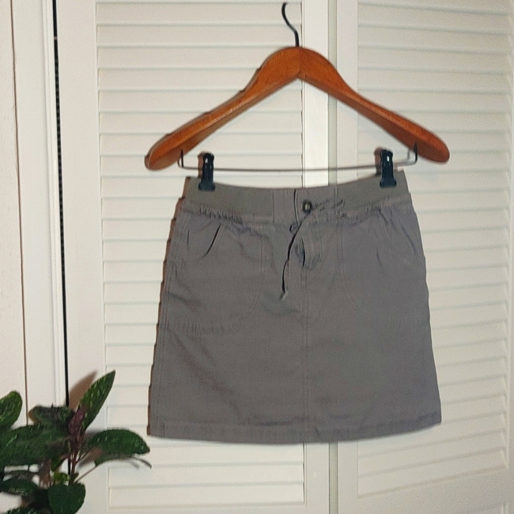 XS North Face Skirt